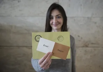CHP’nin referandum rakamları kendini yalanladı