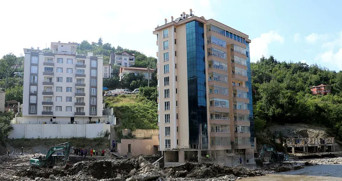 Son dakika: Kastamonu'daki sel! Ölçer Apartmanı'nın müteahhidi Mehmet Özkan tutuklandı - 3
