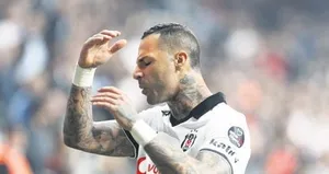 Tüm gözler Quaresma’ya çevrildi...