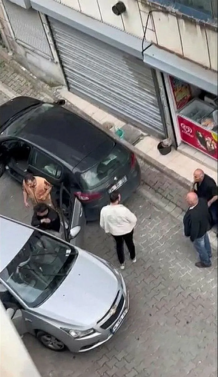 1716017687548.jpeg Gündüz vakti kaçırıldı! Tanınmaz hale gelinceye kadar dövüldü! İstanbul'un göbeğinde kan donduran olay - 1