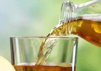 Uzmanından bayram tavsiyesi: "Yemekten önce sirkeli su tüketin"
