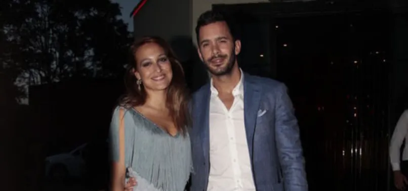 Gupse Özay Barış Arduç'un ailesiyle tanıştı