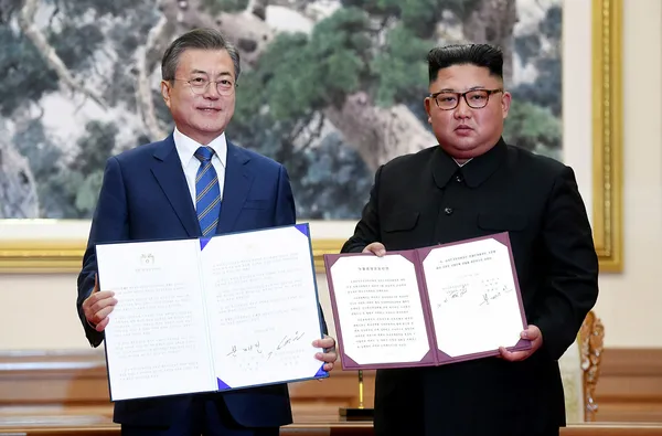 Kim Jong Un ve Moon Jae-in'den tarihi zirve: Bir füze fırlatma rampası sökülüyor - 2