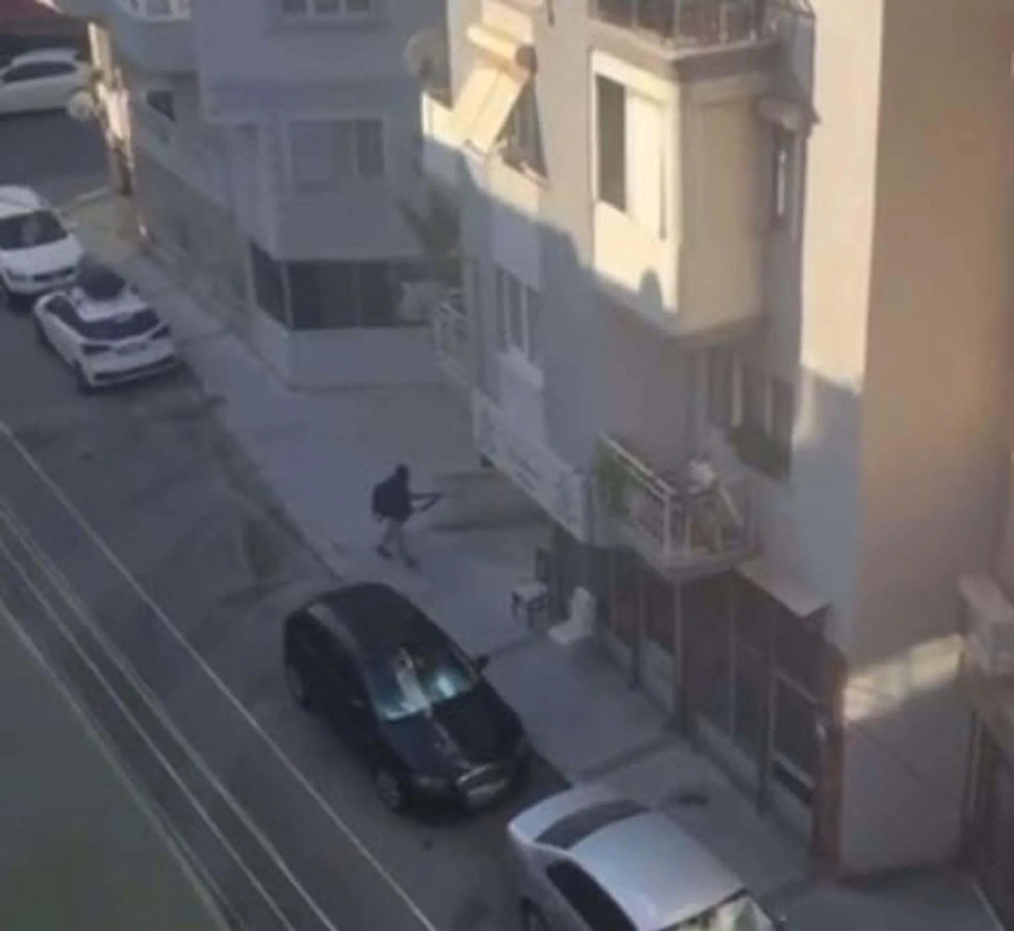 İzmir'de 3 polisin şehit olduğu saldırıda anne ve baba detayı! 16'lık teröristin asıl hedefi ortaya çıktı