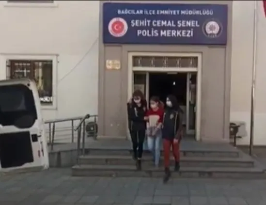 gulcemal-cosar-8-bilezik-icin-yakilarak-olduruldu-zanli-gozde-aytar-ders-calisiyordum-1649414545269.jpg Gülcemal Çoşar 8 bilezik için yakılarak öldürüldü! Zanlı Gözde Aytar: Ders çalışıyordum - 5