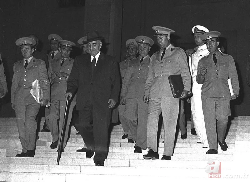 Demokrasinin infazı! 27 Mayıs 1960 darbesi nedir? 27 Mayıs'ta ne oldu? 27 Mayıs darbesini kim yaptı? 9