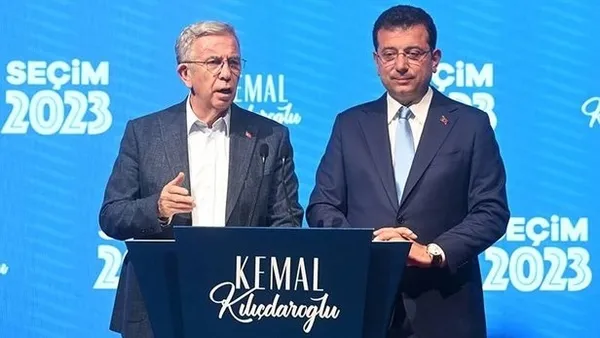 baskan-erdogandan-chpli-mansur-yavasa-sert-tepki-bu-zatin-ekranda-gosterdigi-kanunun-iceriginden-bile-haberi-y-1684790612217.jpg Başkan Erdoğan'dan CHP'li Mansur Yavaş'a sert tepki: Bu zatın ekranda gösterdiği kanunun içeriğinden bile haberi yok - 2