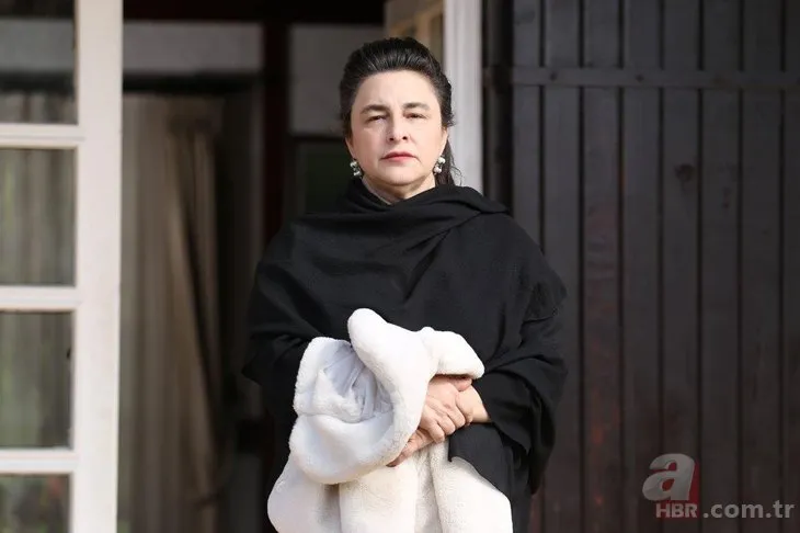 Bir Küçük Gün Işığı’nda Elif, Fırat’a gerçekleri anlatabilecek mi?