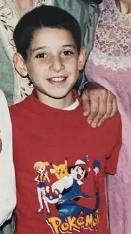 Ekranlarda büyüdü: Ay Lav Yu Tuu'nun Fırat'ı Bora Akkaş'ın dünden bugüne değişimi! 15