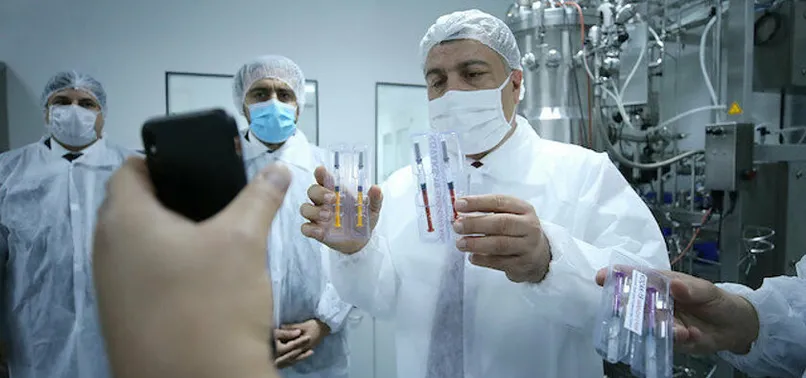 Son dakika: Sağlık Bakanı Fahrettin Koca'dan aşı açıklaması! Aşıların gelişi ertelendi