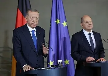 İşgalci İsrail bir kez daha kiliseyi hedef aldı! Başkan Erdoğan'ın Almanya'daki tarihi konuşması akıllara geldi... | Hadsiz gazeteciyi soru sorduğuna pişman etmişti: Sen bir Hristiyan olarak...