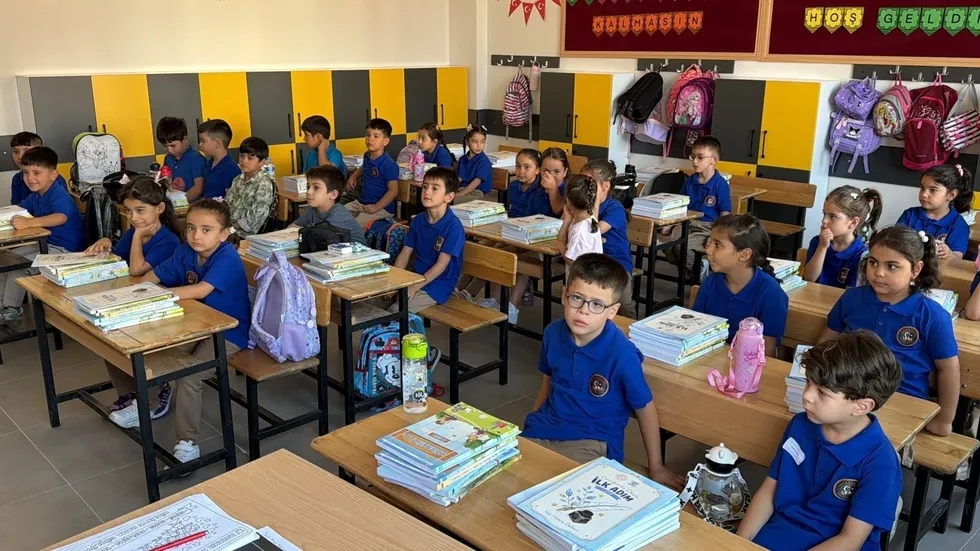 Bakan Tekin açıkladı: Ara tatil uygulaması, öğretmenlere kıyafet düzenlemesi ve Ruhban Okulu için yeni mesajlar - 2