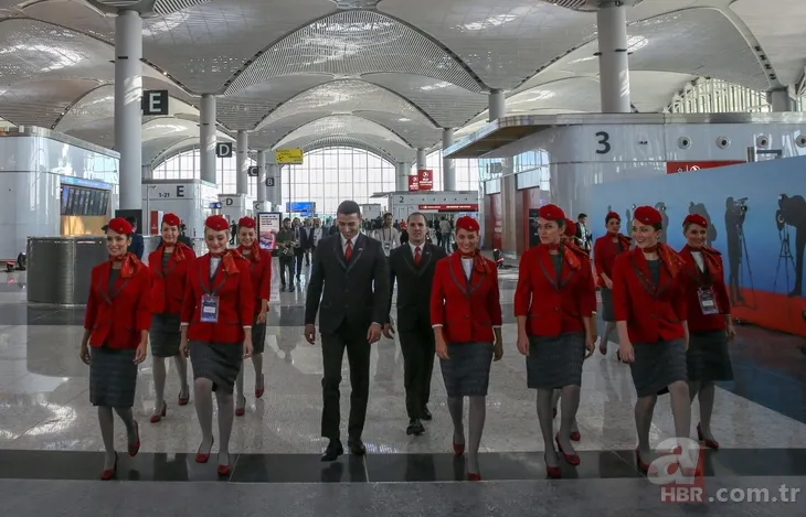 THY’nin yeni üniformaları görücüye çıktı