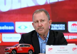 A Milli Futbol Takımı Teknik Direktörü Sergen Yalçın'ın ekibi belli oldu: Listede hangi isimler var?