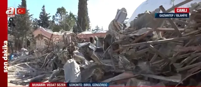 Caminin kubbesi olduğu gibi çöktü! 25 yıllık Hacı Ali Öztürk Camii’ndeki yıkımın boyutu
