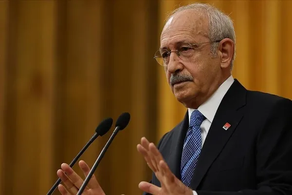 Ömer Çelik’ten ’Kılıçdaroğlu’nun YSK çıkışını’ savunan Faik Öztrak’a: Kendi seçmen kaydını takip edemiyor
