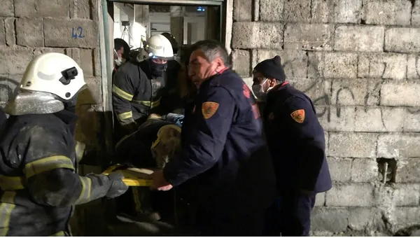 Son dakika haberi: Gaziantep'te bina çöktü: Biri ağır 4 kişi yaralandı - 3