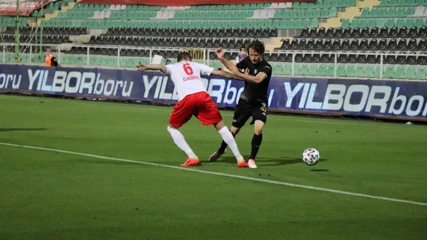 14 maçtır bileği bükülmüyor | Denizlispor 1-1 Sivasspor MAÇ SONUCU ÖZET