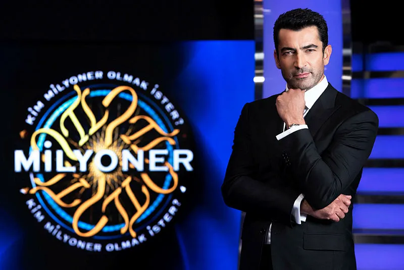 hangisi kendini aynada gordugunde taniyabilen hayvanlardan birisi degildir