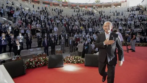 chpde-kurultay-tarihi-belli-oldu-gozler-4-5-kasim-tarihinde-1695732147821.jpg CHP'de Kurultay tarihi belli oldu! Gözler 4-5 Kasım tarihinde... - 2