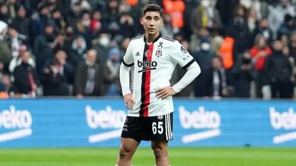 Beşiktaş’ta Emirhan İlkhan’dan ayrılık açıklaması: Uygun bir teklif gelmesi halinde anlayış rica ettim