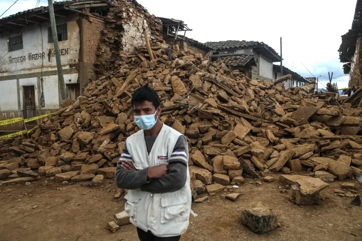 Peru’da 7,3 büyüklüğünde deprem! Ülke beşik gibi sallandı! Ürküten kareler