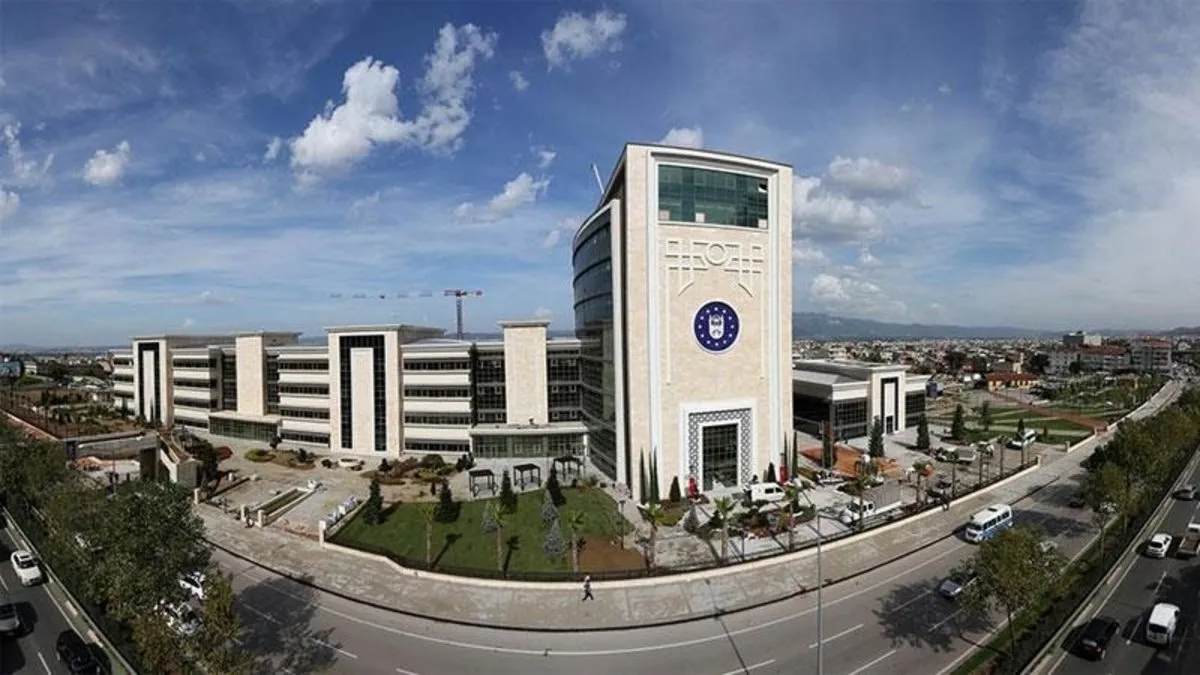 CHP'li Bursa Büyükşehir Belediyesi'nde taciz! Genç kız yaşadığı kabusu anlattı
