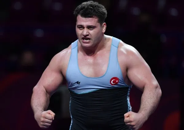 Rıza Kayaalp kimdir? Milli Güreşçi Rıza Kayaalp kaç yaşında, nereli? Kazandığı madalyalar...