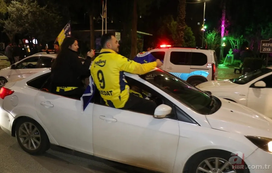 12 yıl sonra mutlu son! Şampiyonluk coşkusu sokaklara taştı: Vatandaşlar süper kupa zaferini kutladı 18