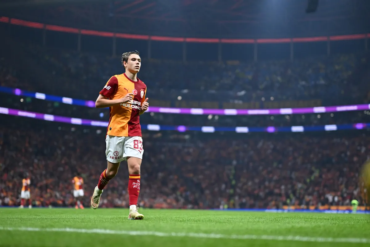 galatasarayda-aleksey-batrakov-hakkinda-sok-transfer-iddiasi-1793395630096.jpg Galatasaray'da Aleksey Batrakov hakkında şok transfer iddiası - 1