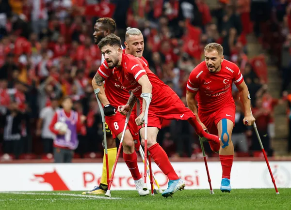 Ampute Futbol Milli Takımı İstanbul’da tarih yazdı: 2022 Dünya Kupası Türkiye’nin!