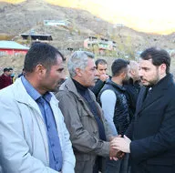 Bakan Berat Albayrak acılı ailelerin yanında
