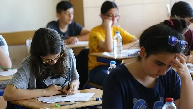 İkinci ara tatil ne zaman başlayacak? Okullarda 15 tatil, yarıyıl tatili ne zaman? MEB son dakika açıklamalar... - 1