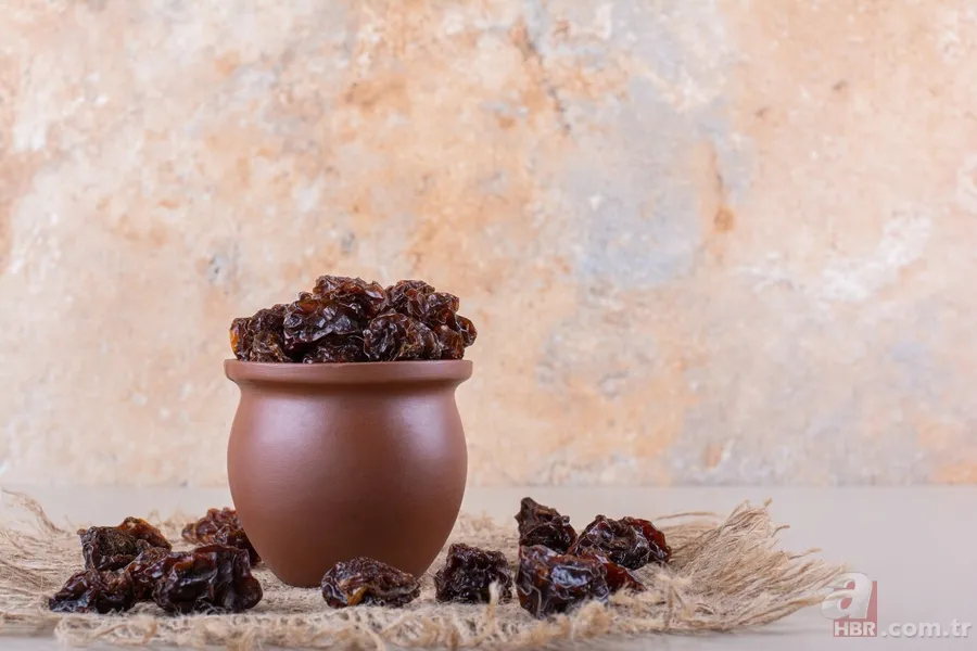 Sabahları kuru üzüm suyu içmenin şaşırtıcı faydaları! 6