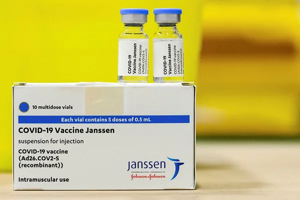 Johnson & Johnson’ın Kovid-19 aşısında “kan pıhtılaştırma" krizi! Danimarka'dan flaş karar - 3