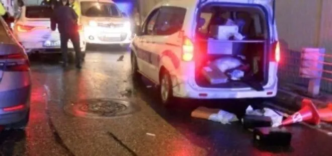 Beşiktaş’ta kontrol noktasından kaçmaya çalışan araba polis otolarına çarptı: 3 polis yaralandı