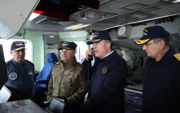 Milli Savunma Bakanı Hulusi Akar terörle mücadelede net konuştu: Kandil’e kadar yolu var!