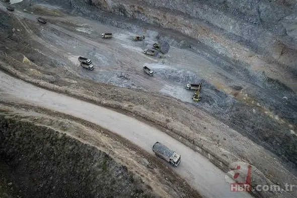 20 gramlık altın bilezik için 5 ton kaya işliyorlar 14