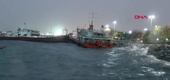 İstanbul Maltepe Sahili’nde lodos sebebiyle gemi kıyıya oturdu