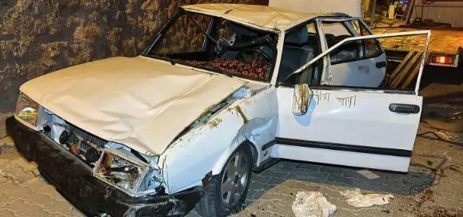 Uşak'ta otomobil bina boşluğuna düştü! Ölü ve yaralı var
