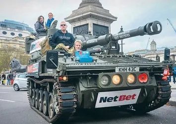 Satın aldığı tanktan külçe külçe altın çıktı