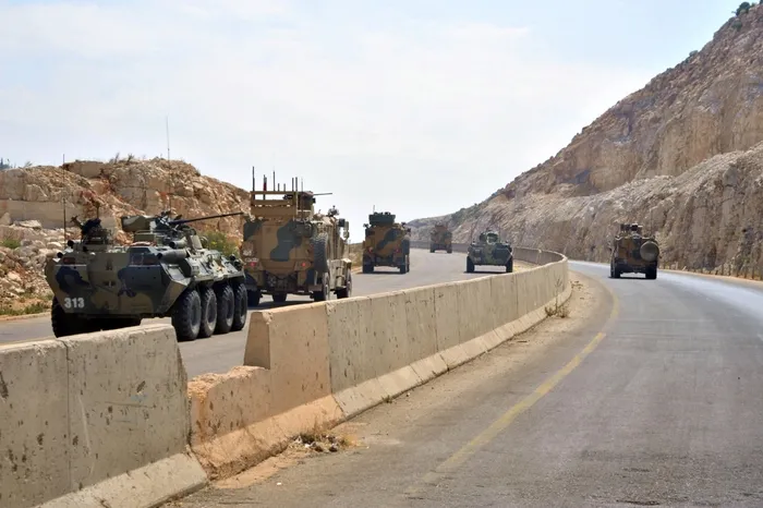 Son dakika: MSB duyurdu: M4 Karayolunda Rusya ile 20. devriye yapıldı - 4