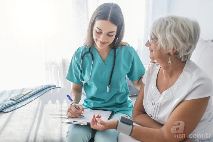 Sağlık çalışanlarına müjde! Aile hekimlerine 'uzmanlık' yolu açılıyor! Ek ödeme tavan fiyatı artacak! Doktor ve hemşire maaşı... 10