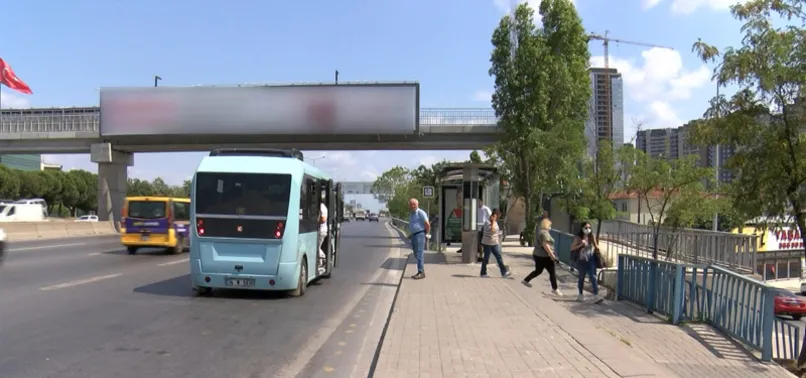 İstanbul'da sapık dehşeti! Üst geçitte soyunup genç kadına saldırdı: Kıyafetlerimi çıkartıp arkadan sarıldım