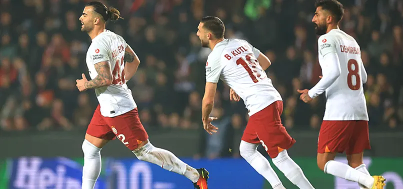 Aslan turu Prag'ta bıraktı! Sparta Prag 4-1 Galatasaray (MAÇ SONUCU)