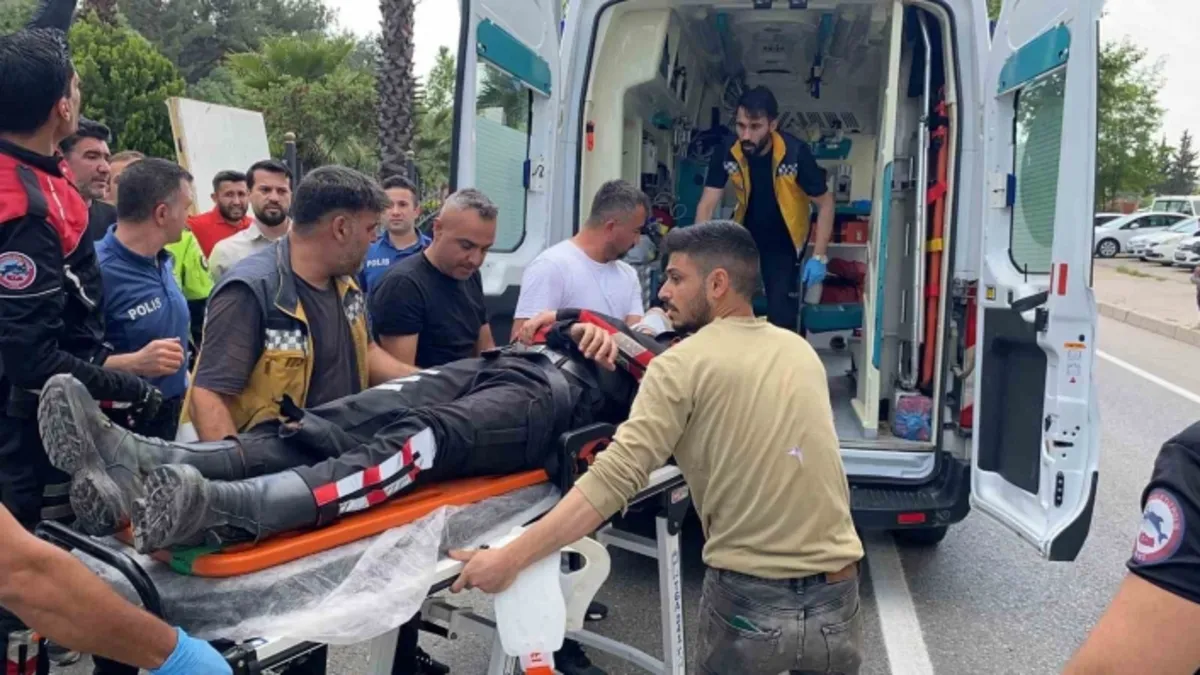 Yunus polisleri kaza yaptı: 2 yaralı