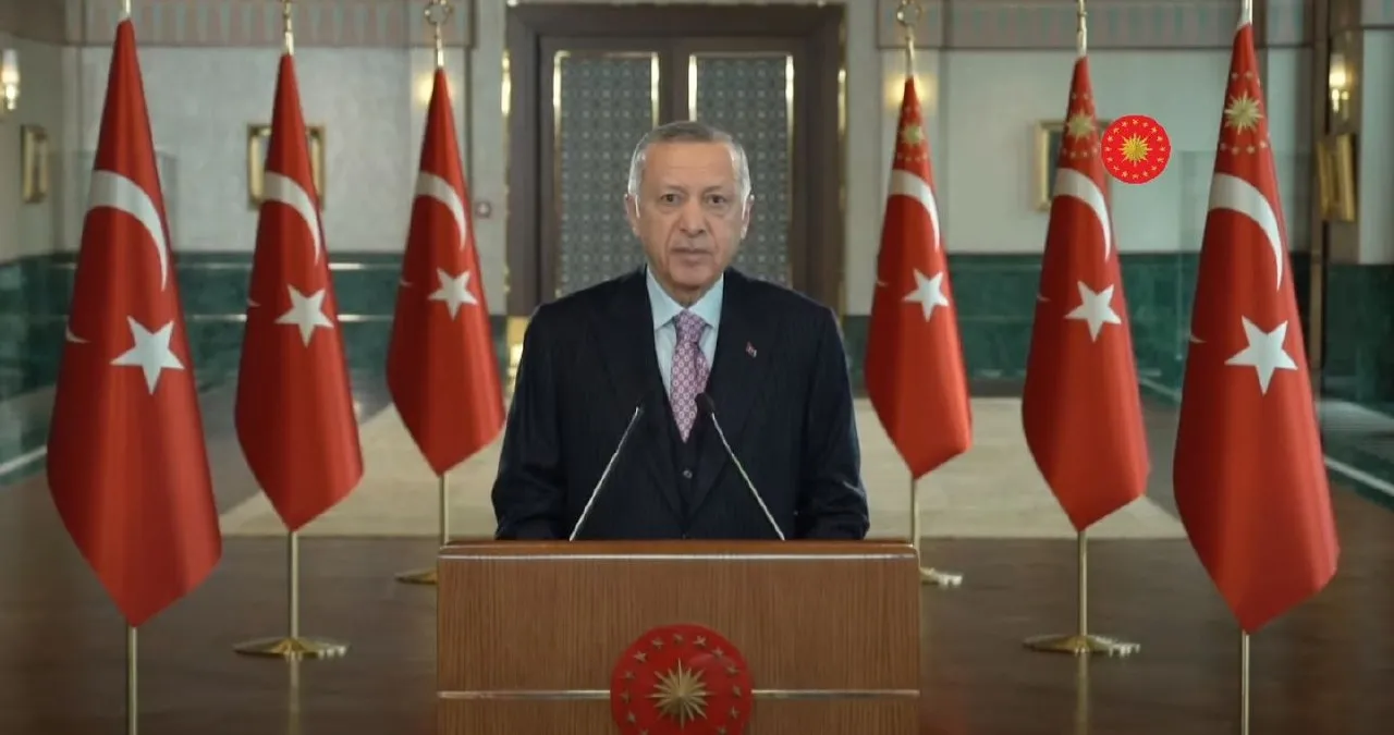 Son dakika: Ağrı-Hamur-Tutak-Patnos Yolu bugün hizmete açıldı! Başkan Erdoğan'dan önemli açıklamalar