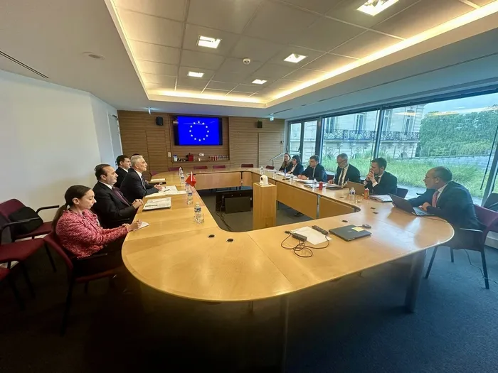 bakan-bolat-karar-verdik-diyerek-duyurdu-ab-ile-yuksek-duzeyli-ticaret-diyalogu-toplantisi-1714680848748.jpg Bakan Bolat "karar verdik" diyerek duyurdu! AB ile "Yüksek Düzeyli Ticaret Diyaloğu" toplantısı