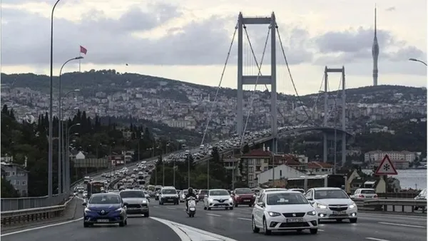 Otoyol ve köprü geçiş ücretlerine zam: 15 Temmuz Şehitler Köprüsü ve FSM geçiş ücreti 24 liraya yükseldi