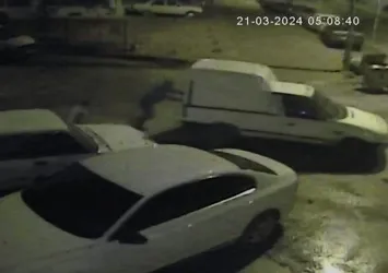 Adana’da sevgililer kamyonet çaldı